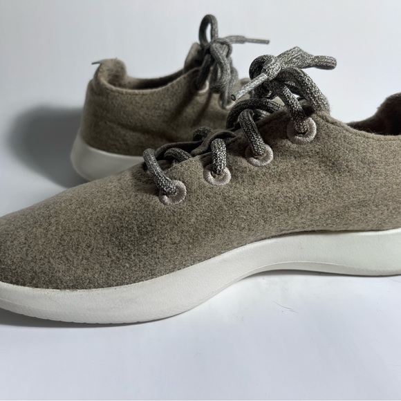 Allbirds Wool Runners - Picture 4 of 8